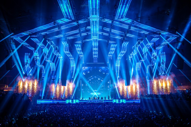 Reverze 2026