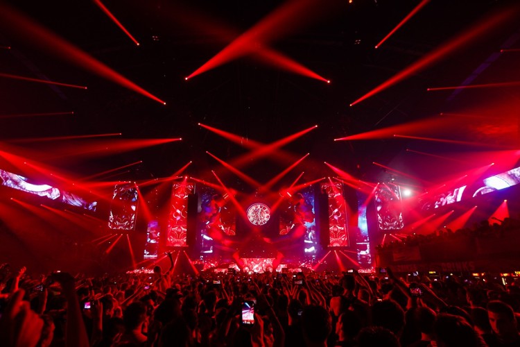 Reverze - Guardians of Time