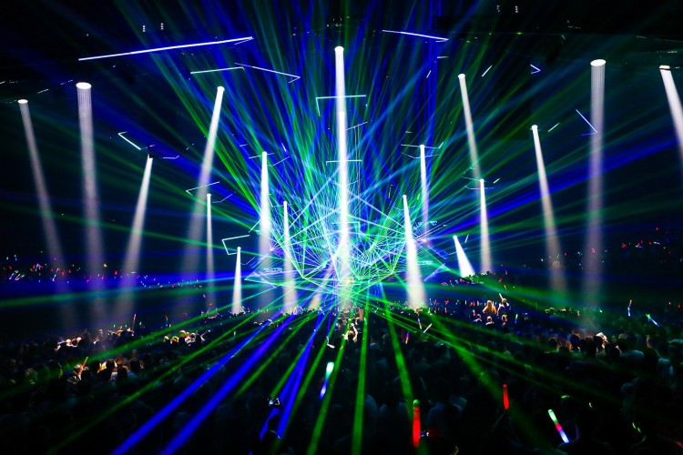 Reverze - Illumination