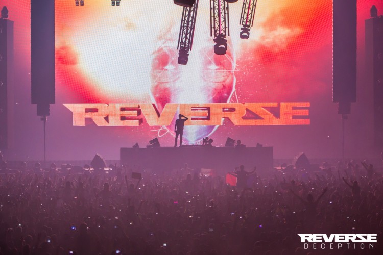 Reverze - Deception