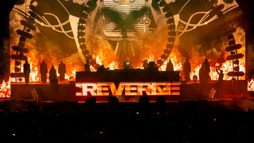 Reverze - Time Will Tell by Philippe Wuyts